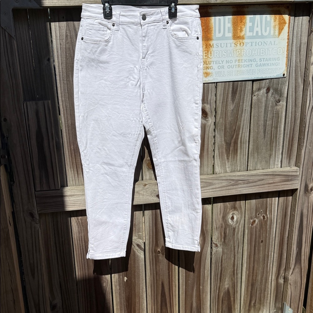Elegant White Cropped Women's Jeans